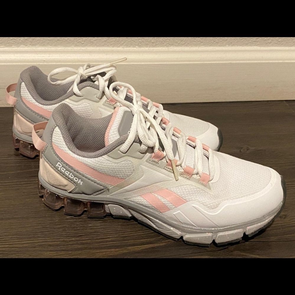 Pre-owned Rebook Womens Running Shoes Size 5 Womens AR30151